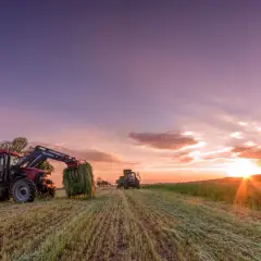 Dociążenie ciągnika: sekret efektywnej pracy i niskiego spalania