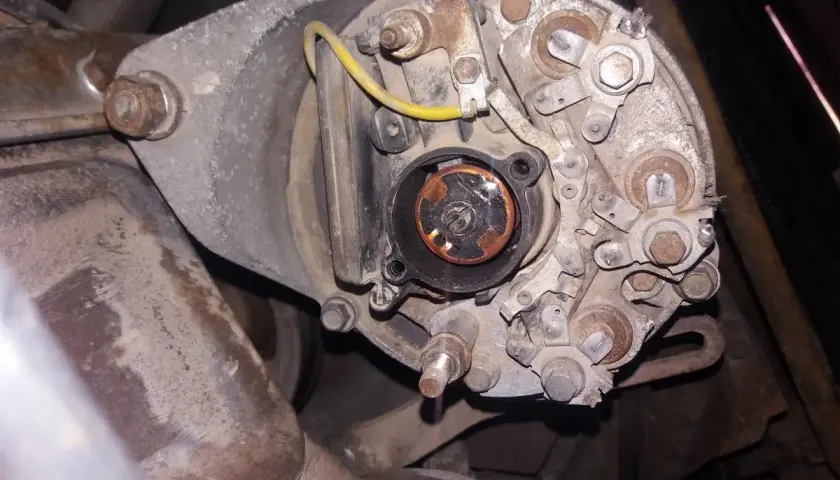Ursus C-360: Alternator z auta? Zwiększ moc i ładuj bez problemu!