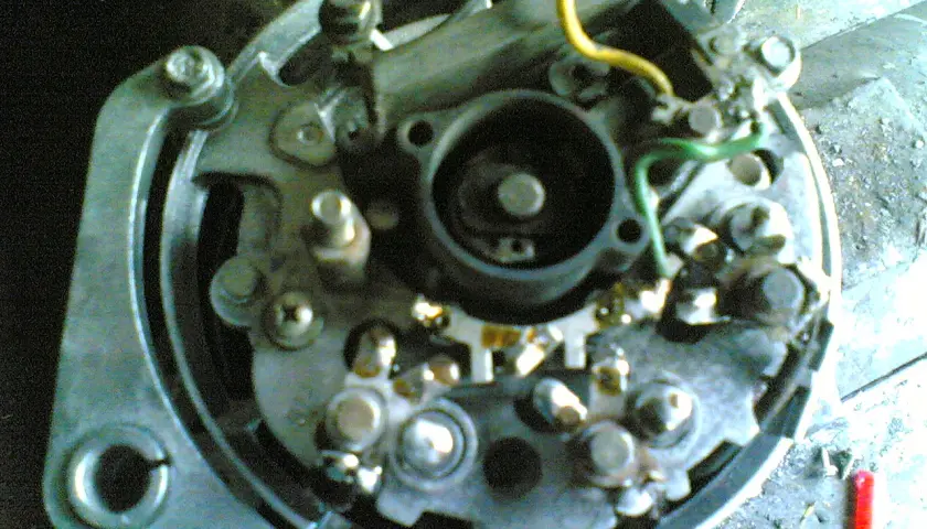 Jaki alternator do Poloneza? Wybierz i wymień jak ekspert!