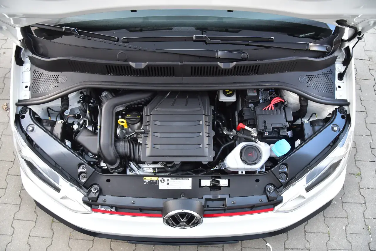 VW Polo: Jaki silnik wybrać, by nie żałować? MPI czy TSI?
