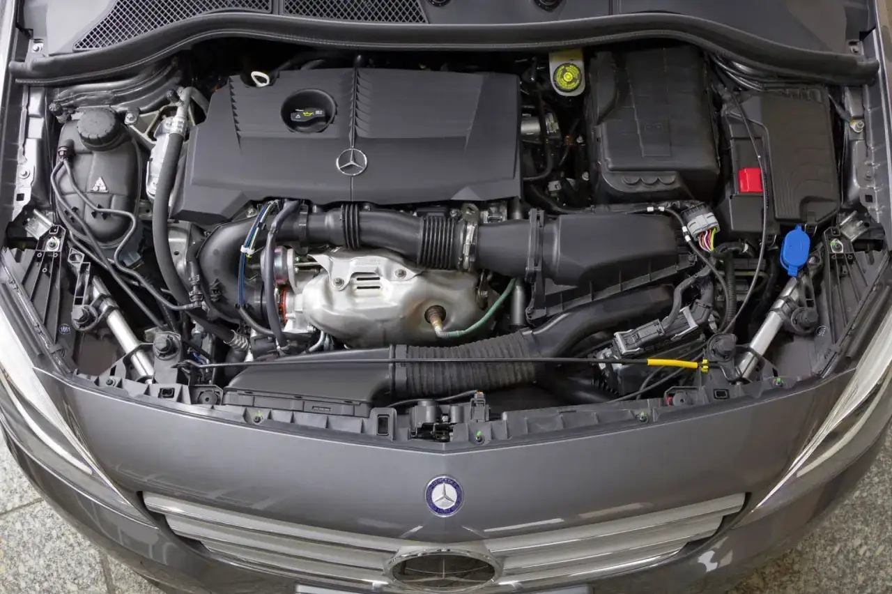 Mercedes Klasa B W246 silnik